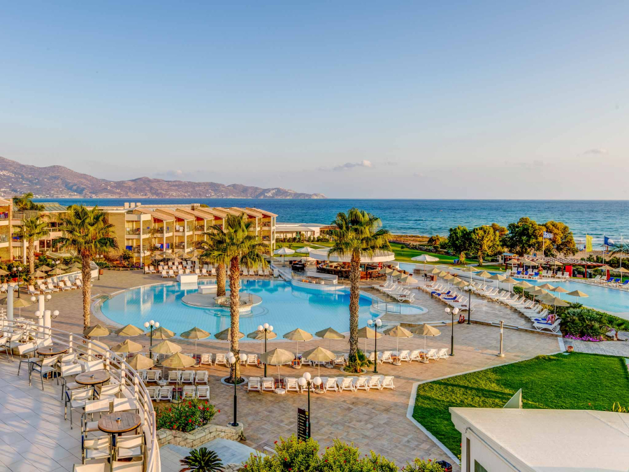 Metaxa Hospitality Group: Έναρξη καλοκαιρινής περιόδου στα ξενοδοχεία της Κρήτης και της Σαντορίνης