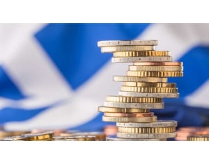 Προσφορές άνω των 28 δισ. ευρώ για το 30ετές ομόλογο του Ελληνικού Δημοσίου