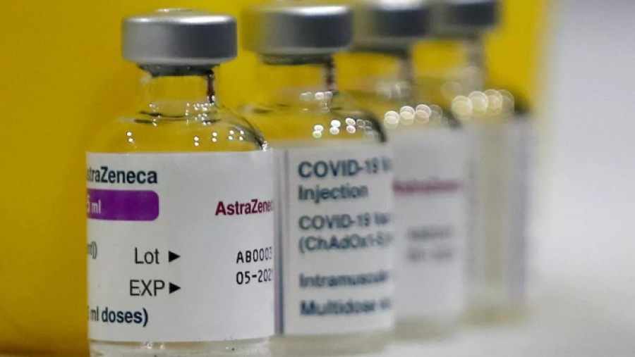Η απάντηση του Θ. Βασιλακόπουλου σε όσους έχουν κάνει το εμβόλιο της Astrazeneca και ανησυχούν- Οι λόγοι της απόσυρσης