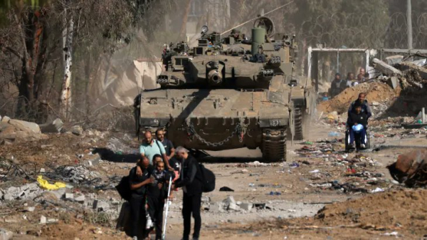 Ισραηλινά άρματα μάχης αναπτύχθηκαν νωρίς σήμερα στην ανατολική Τζαμπάλια