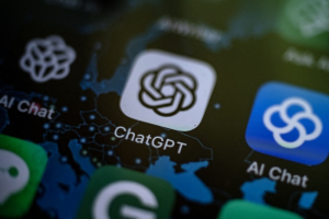 Apple: Κοντά σε deal με την OpenAI για την τοποθέτηση του ChatGPT στο iPhone