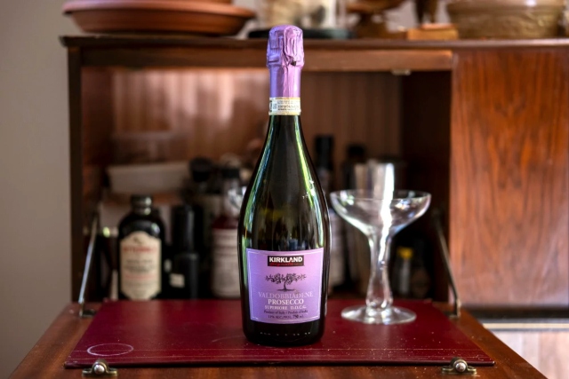 250916 Kirkland Signature Prosecco Valdobbiadene ac 801p 682932