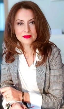 Elena-Makri-HR-Director-kariera.gr_1.jpg