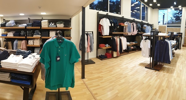 FACTORY OUTELET LOCAL2