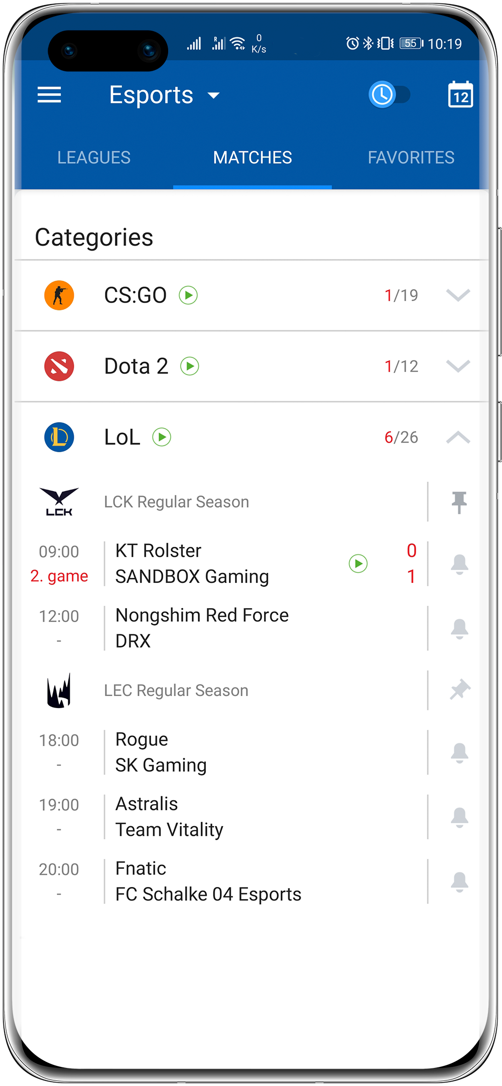 P40 mockup5 rolled out blue