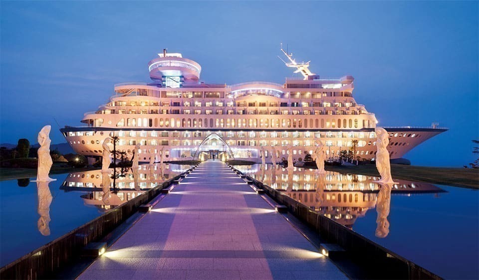 SunCruiseHotel and Condo