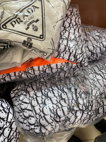 b9ddd29b 4be4 463b 8b53 040ed2f53363 002