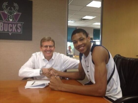 XAMONT TZON ANTETOKOYNMPO GIANIS 560x420