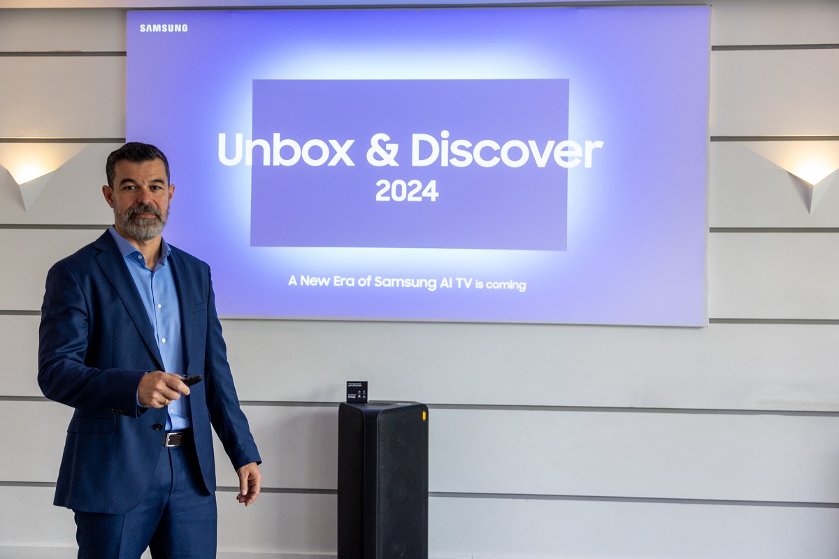 samsung unbox discover giorgos tsaousis