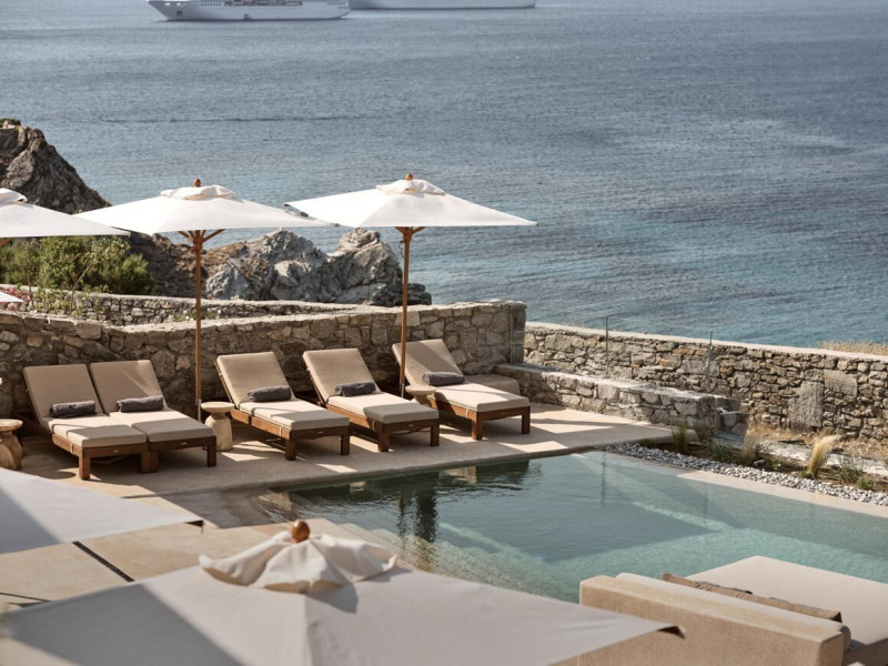 OMEON_Mykonos_2_d0b21.jpg