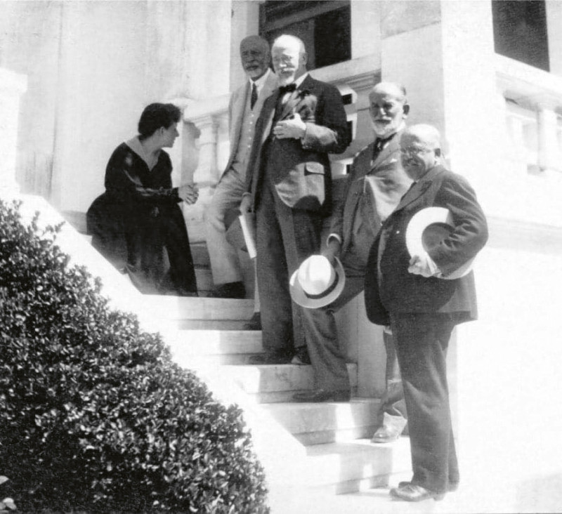 κολλεγιο_αθηνων_1_7e9c9.jpg
