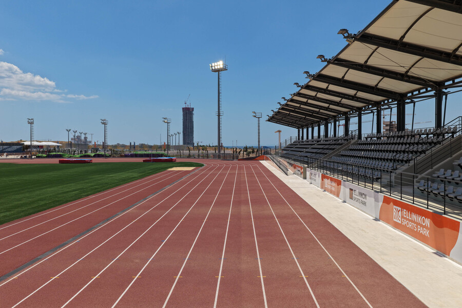 the_ellinikon_sports_park_track_field_3_b8bc2.jpg