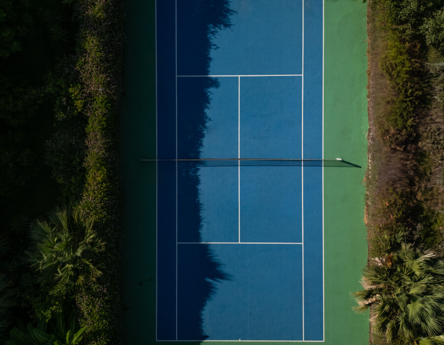 1._marathon_beach_resort_tennis_court1_224bc.jpg
