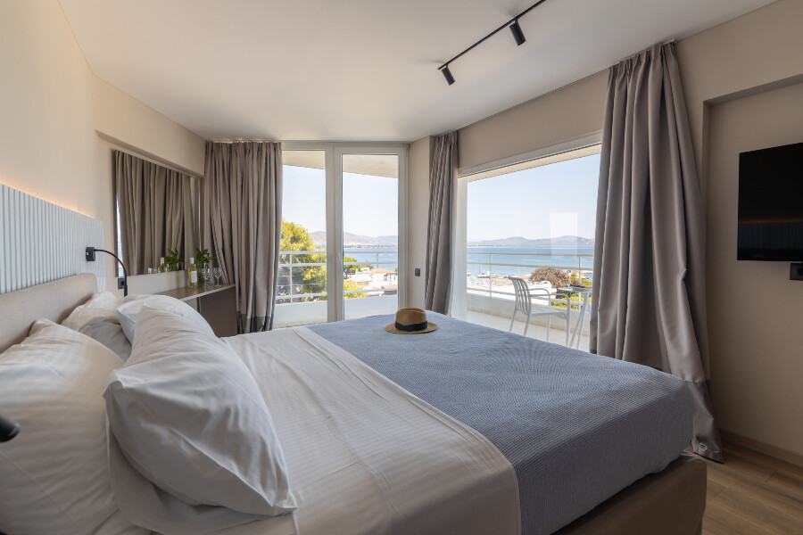 7._marathon_beach_resort_double_room_with_panboramic_sea_view1_f0022.jpg