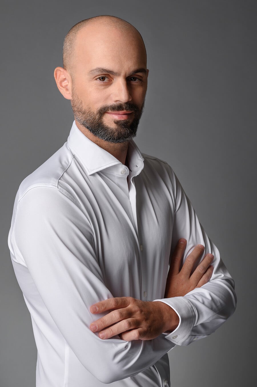 yorgos_trakakis_profile_photo_002_17ef3.jpg
