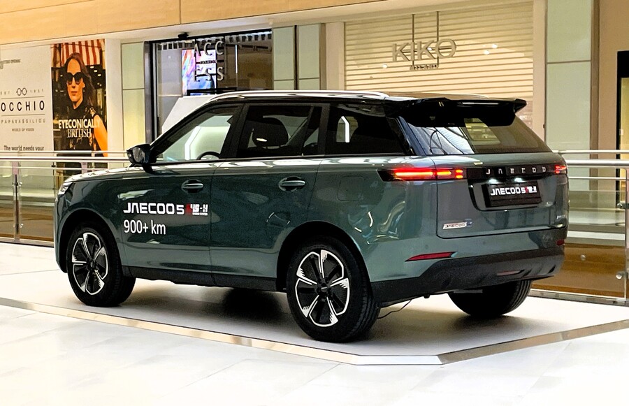 mall4_002_2ace9e561c1ffdde.jpg