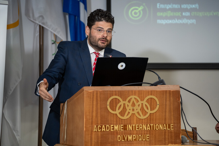 g_papadakis_3a4c10c4ac25caa0.jpg