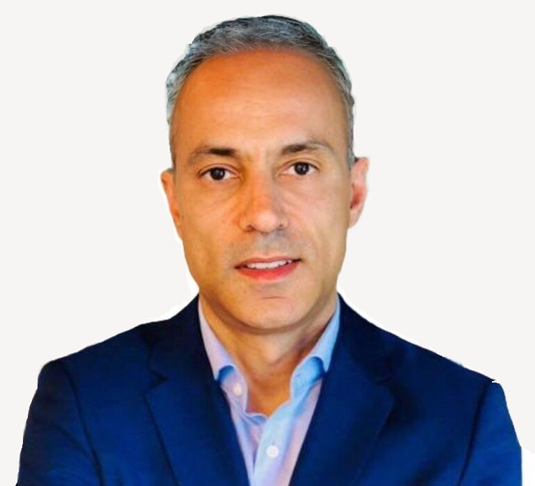 yiannis_gavrielides___ceo_pet_city_group_efce958d91ac107a.jpg