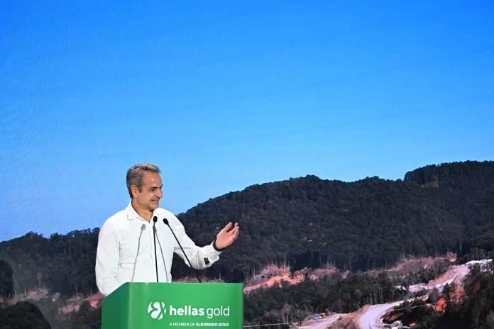 mitsotakis-5-696x464_c7a07cd5df2c68d2.webp