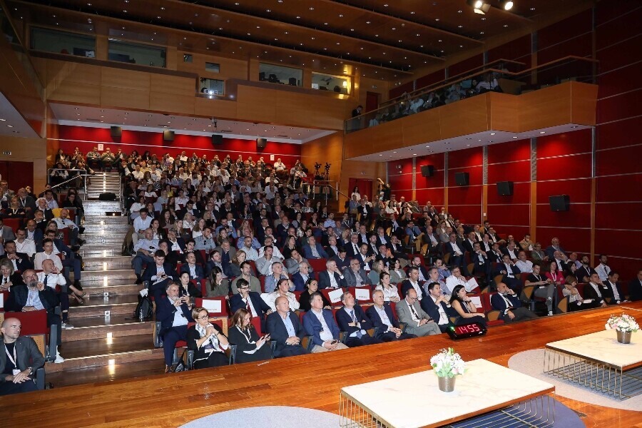 ecr_gathering_2026_photo_2_1_2be1224bd09a8db8.jpg