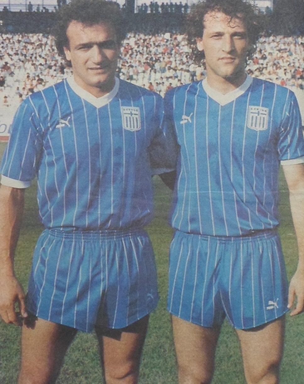 Χωρίς τίτλοδε