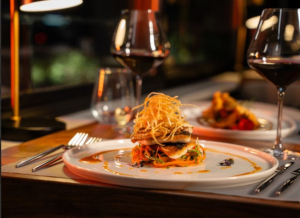 Papagalos Greece: Νέο εστιατόριο στη Γλυφάδα με σύγχρονη οπτική στη μεσογειακή κουζίνα