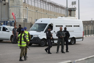 Έφτασαν στο Ισραήλ οι 13 από τους ομήρους που απελευθερώθηκαν