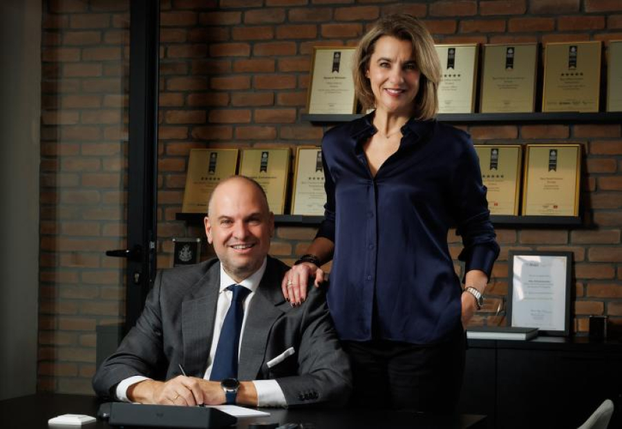 Αλέξανδρος Αθανασούλας, Πρόεδρος &amp; CEO της STIRIXIS Group, Έλενα Κυρνασίου-Αθανασούλα, Αντιπρόεδρος &amp; Executive Director της STIRIXIS Group.