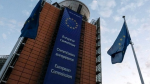 Ευρωπαϊκό «διαβατήριο» για τους εργαζομένους – Πώς αλλάζουν ασφάλιση και αναγνώριση πτυχίων, τι ανακοίνωσε η ΕΕ