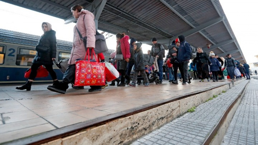 Ελβετία: Έως και 15 εκατ. μπορεί να φτάσουν οι Ουκρανοί πρόσφυγες