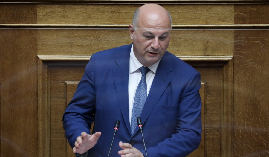 Κατά προτεραιότητα εξέταση των καταγγελιών περί παρακολούθησης τηλεφώνων ζήτησε ο Κ. Τσιάρας