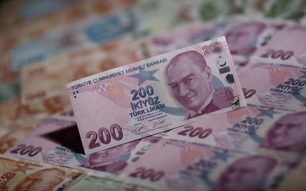 Συνεχίζεται η «βουτιά» της τουρκικής λίρας