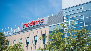 Moderna: Ξεπέρασε τις τριμηνιαίες εκτιμήσεις εσόδων λόγω των ανθεκτικών πωλήσεων εμβολίου κατά του COVID