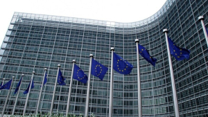 H Ευρωπαϊκή Επιτροπή προτείνει τη δημιουργία κοινών προτύπων δεοντολογίας για όλα τα θεσμικά όργανα της ΕΕ