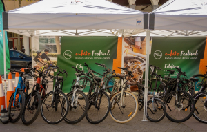 ΔΕΗ e-bike Festival Αθήνα: Πετάλι για την πλατεία Συντάγματος