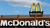 McDonald&#039;s: Υψηλότερα του αναμενομένου τα κέρδη