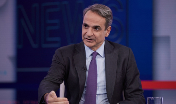 Μητσοτάκης στο Bloomberg: Στόχος να αυξηθούν οι μισθοί