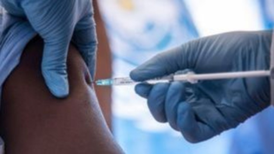 Καρκίνος: Εξατομικευμένο εμβόλιο από Moderna και Merck, πέτυχε στη μεγάλη δοκιμή – Νέα εποχή στις θεραπείες