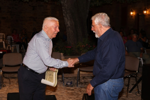 Ο Περιφερειάρχης Βορείου Αιγαίου τίμησε τον Δρ. Γεώργιο Β. Αποστολόπουλο για τη διαχρονική προσφορά του στα ακριτικά νησιά