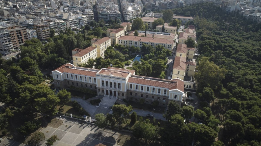 Τηλεφώνημα για βόμβα στην Ευελπίδων