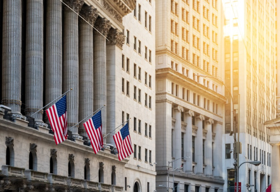 Wall Street: Θετικά πρόσημα για S&P και Nasdaq, οριακές απώλειες για Dow