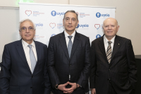 Αποκλειστική συνεργασία του διεθνούς φήμης Καθηγητή Καρδιοχειρουργικής κ. Θεόδωρου Κωφίδη με το «ΥΓΕΙΑ»