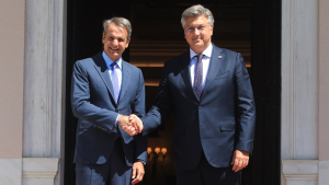 Συνάντηση Μητσοτάκη με Κροάτη ομόλογό του - Τι συζήτησαν για τους προφυλακισμένους χούλιγκαν