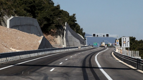 Επανεκκινείται ο αυτοκινητόδρομος Πάτρα-Πύργος-Τσακώνα