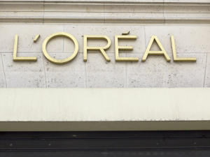 L’Oreal: Τα πολυτελή αρώματα και καλλυντικά εκτίναξαν τις πωλήσεις πρώτου τριμήνου