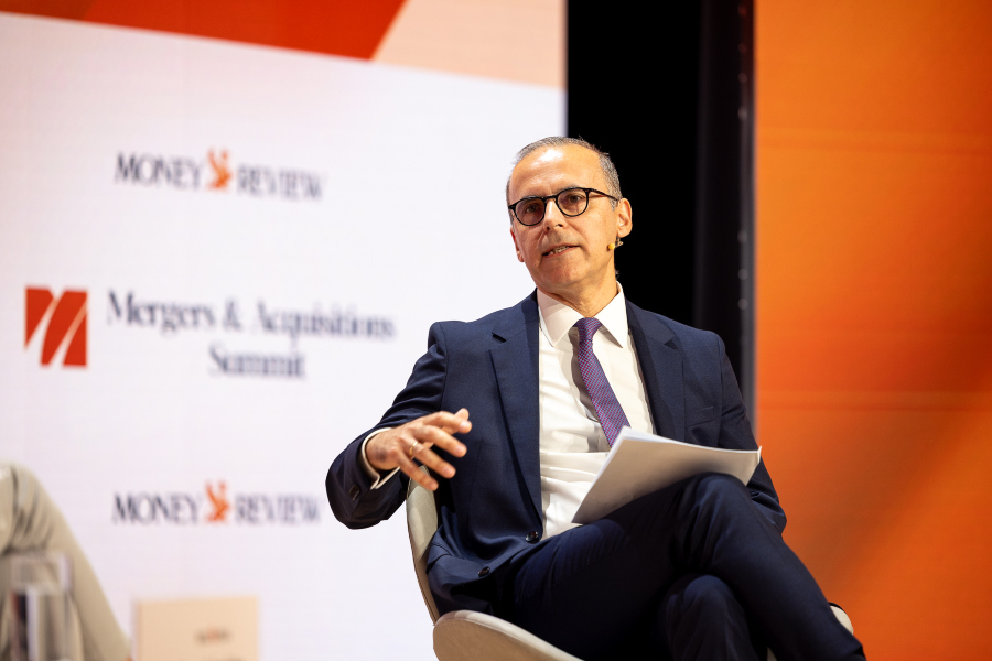 Alpha Bank - Ν. Σαλακάς: Από τραπεζικός όμιλος σε πρωταγωνιστή ανάπτυξης