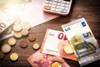 Επίδομα 534 ευρώ: Συνεχίζονται οι αναστολές και τον Μάιο