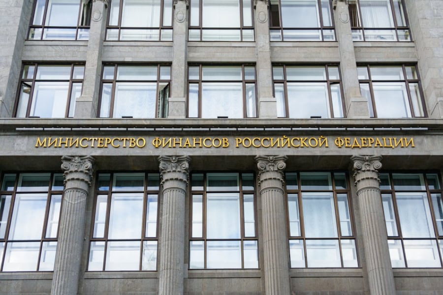Η Ρωσία επιτρέπει σε 15 εταιρείες να παραμείνουν εισηγμένες σε ξένα χρηματιστήρια