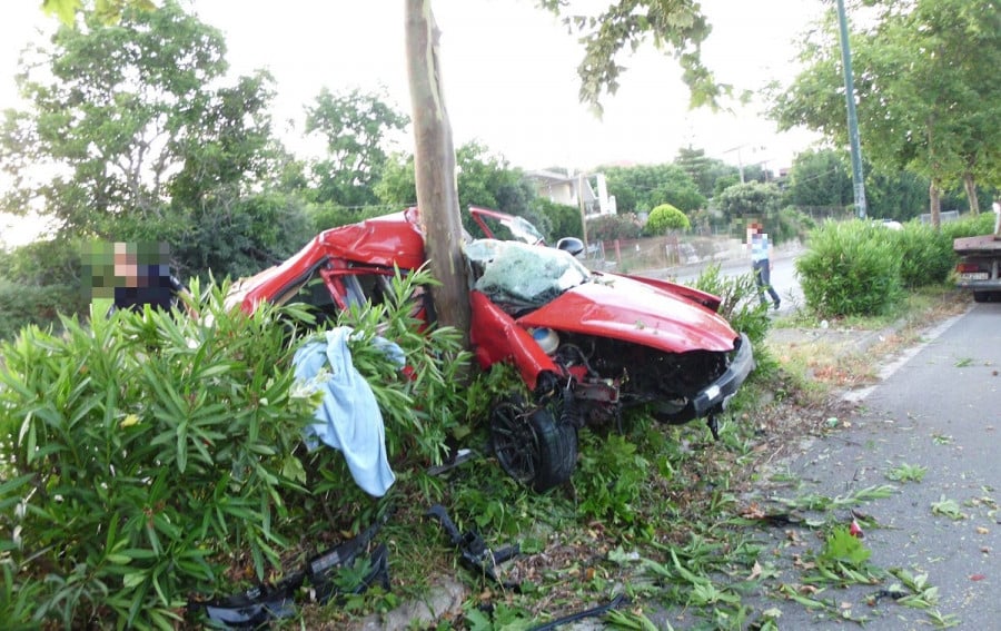 Καλαμάτα: Τραγικό δυστύχημα - Νεκροί δύο 20χρονοι