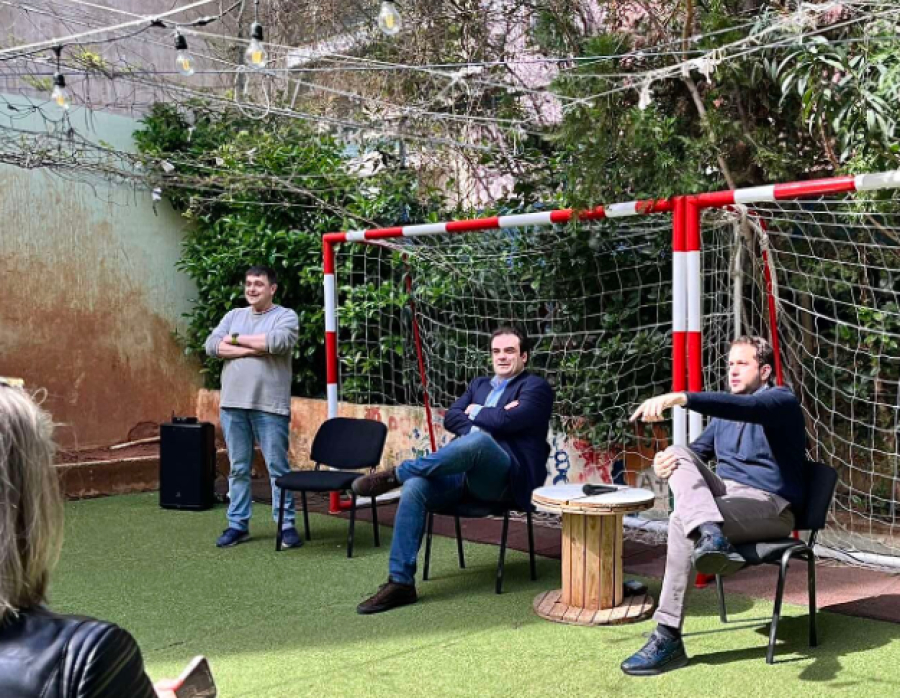 Tί ήθελε ο Πιερρακάκης σε... παιδικό σταθμό